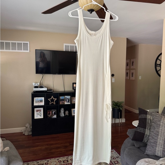 L*Space Cream Maxi Dress - Picture 2 of 5
